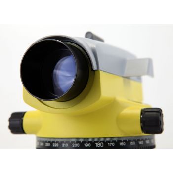 Nivela optică GeoMax ZAL220, Zoom optic 20x-3
